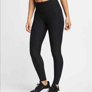 Nike Sculpt Women's High-Waisted Cropped Training Leggings